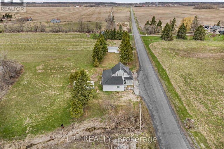 29649778/1290-tannery-road-w/north-glengarry-lochiel-twp/north-glengarry/ontario/K0B1E0_31