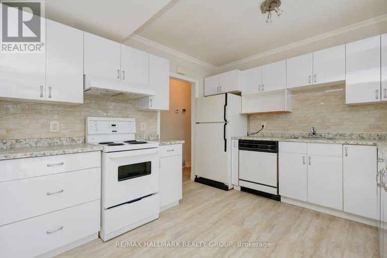 29245536/2223-martha-avenue/hawthorne-meadows/ottawa/ontario/K1G1K8_12