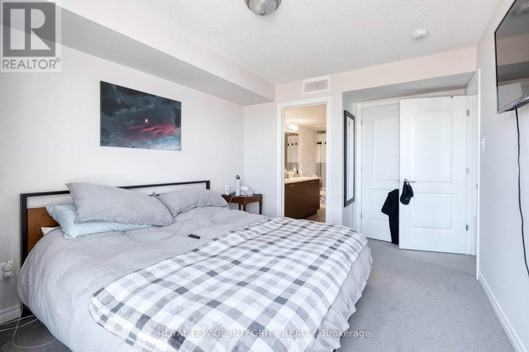 29088432/523-ozawa-private/cfb-rockcliffe-and-area/ottawa/ontario/K1K4Z8_12