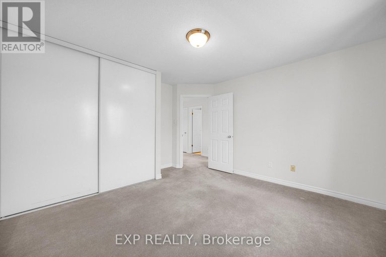 29235233/416-cresthaven-drive/strandherd/ottawa/ontario/K2G4P4_24