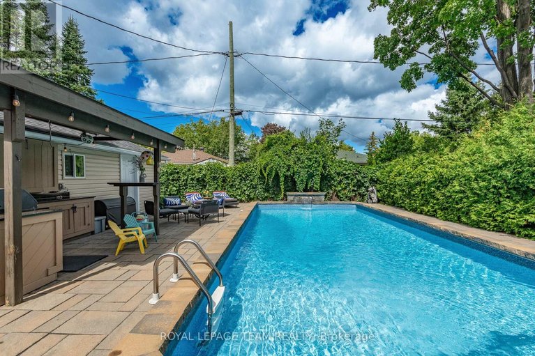 29641685/2149-dublin-avenue/bel-air-park/ottawa/ontario/K2C0X7_40