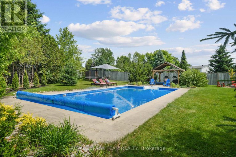 28495388/1571-stanleyfield-crescent/greely/ottawa/ontario/K4P1M7_44