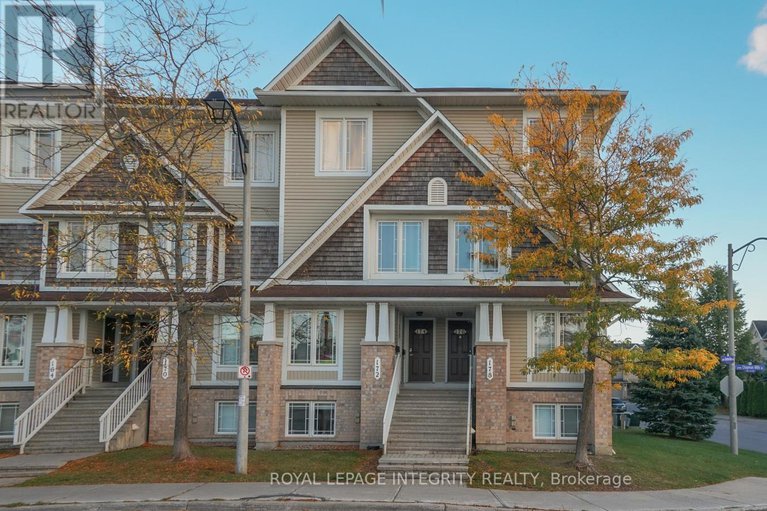 28978671/176-chapman-mills-drive/strandherd/ottawa/ontario/K2J0B8_1