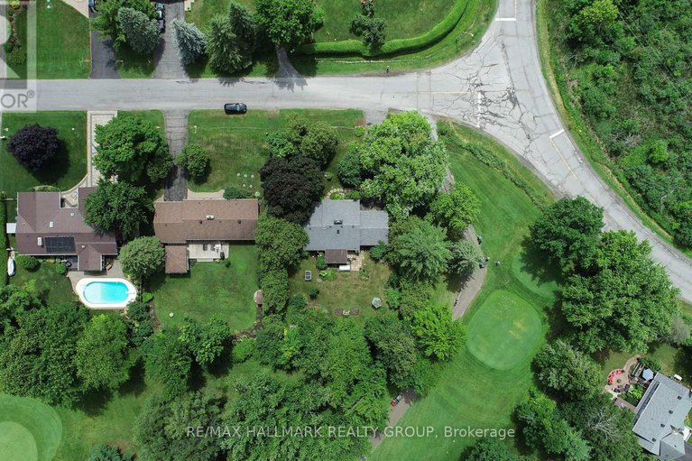 28588248/1307-fairway-drive/manotick-east-to-manotick-station/ottawa/ontario/K4M1B3_36