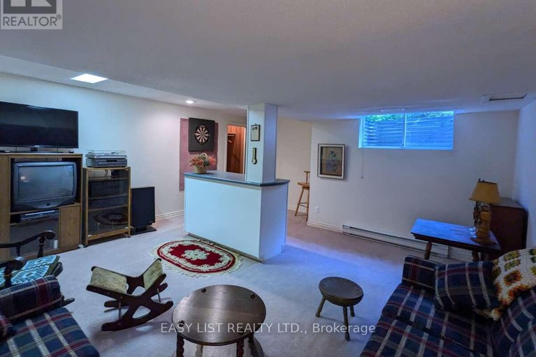 28714727/57-goldfinch-drive/bridlewood/ottawa/ontario/K2M2P5_29