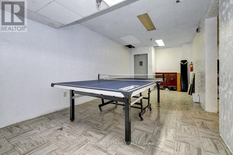 28874954/405-665-bathgate-drive/carson-meadows/ottawa/ontario/K1K3Y4_44
