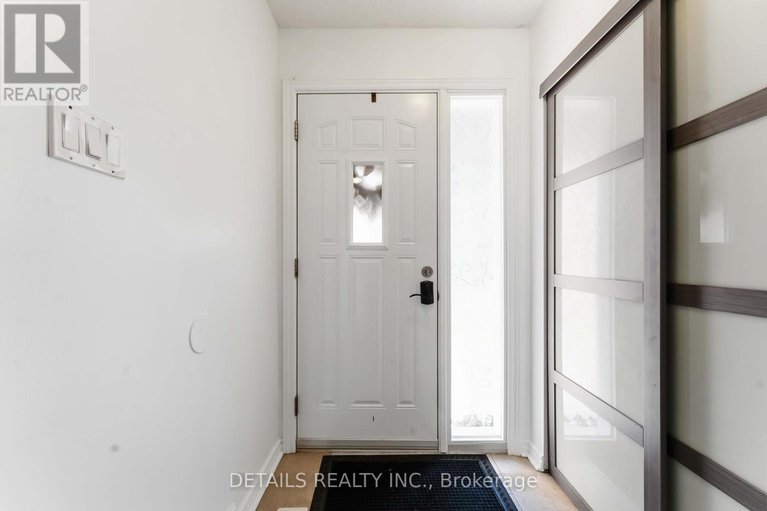 28770609/70-43-stokes-crescent/glencairnhazeldean/ottawa/ontario/K2L2Z5_2