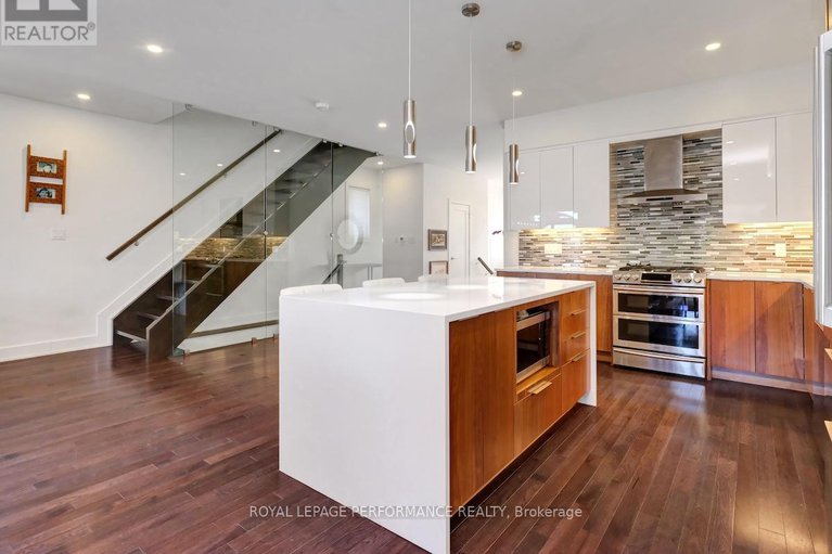 28399977/2183-deschenes-street/woodroffe/ottawa/ontario/K2B6N2_14