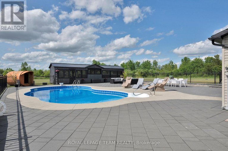28504851/883-craig-road/north-grenville-twp-kemptville-south/north-grenville/ontario/K0G1S0_4