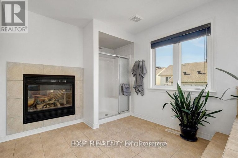 29612309/122-rodeo-drive/longfields/ottawa/ontario/K2J5K3_32