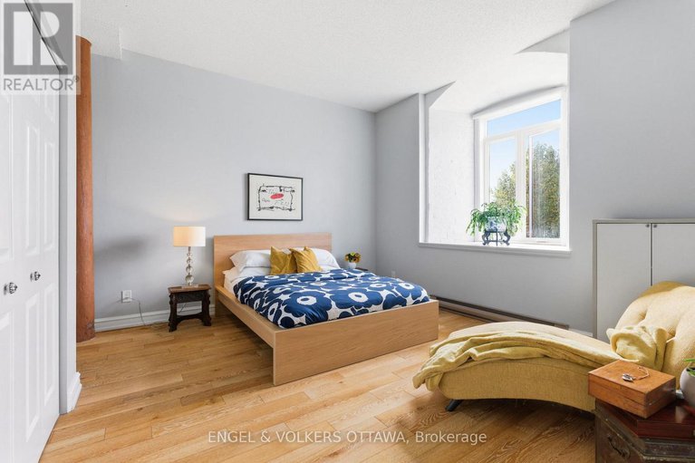 29028525/208-1-rosamond-street-e/almonte/mississippi-mills/ontario/K0A1A0_15