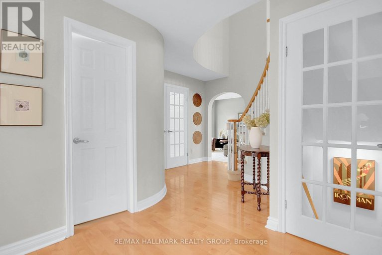 28657769/20-arbuckle-crescent/manordale/ottawa/ontario/K2G5H1_21