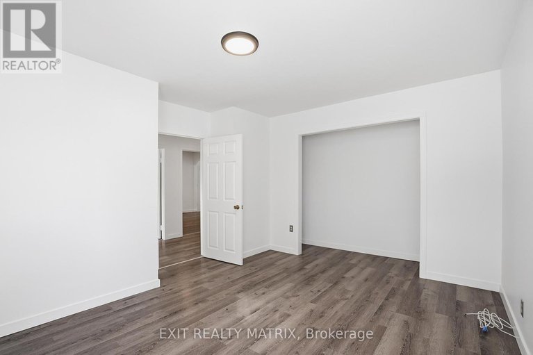 29373257/5811-highway-34-road/vankleek-hill/champlain/ontario/K0B1R0_20