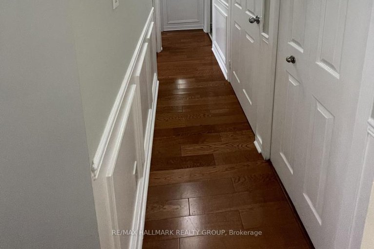 29430419/301-154-nelson-street/lower-town/ottawa/ontario/K1N7R5_6