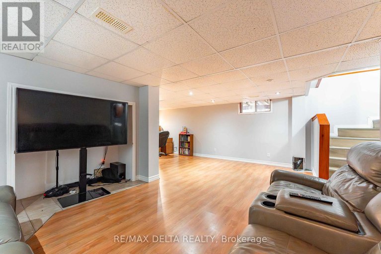 28376418/271-bonavista-street/town-of-rockland/clarence-rockland/ontario/K4K1N8_20