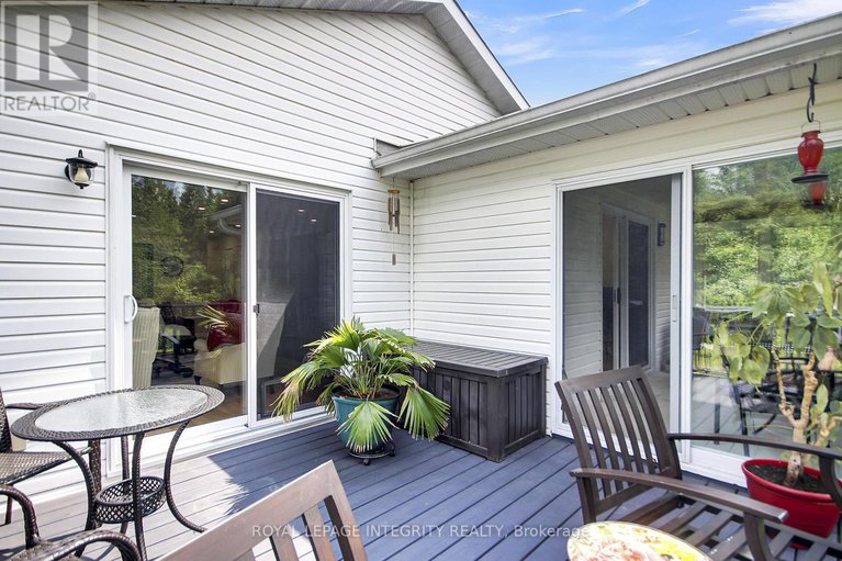 29027120/3377-paden-road/rideau-twp-s-of-reg-rd-6-w-of-mccordick-rd/ottawa/ontario/K0A2T0_30