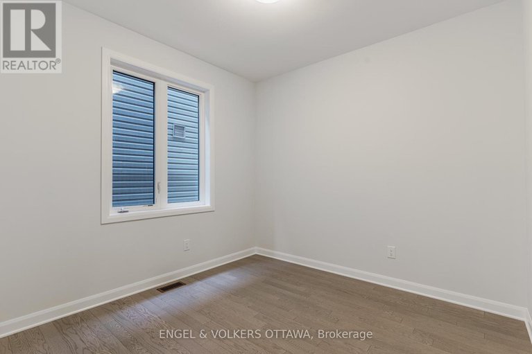 28410364/333-elsie-macgill-walk/morgans-grantsouth-march/ottawa/ontario/K2W0K7_27