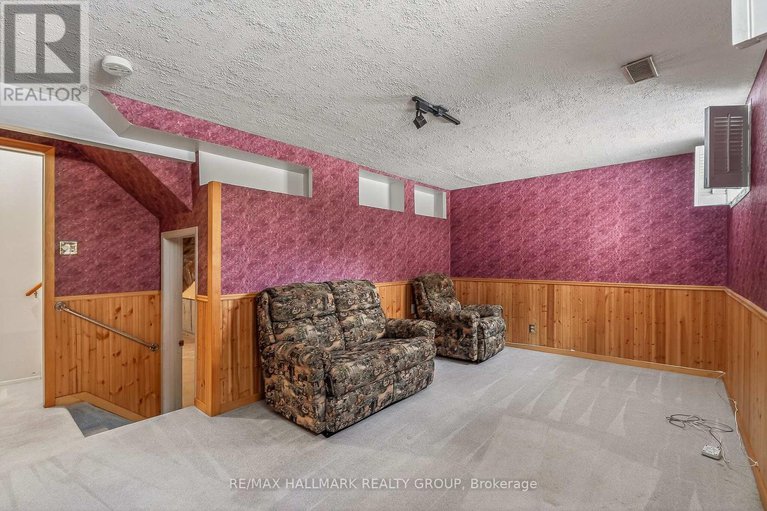 29369222/14-haywood-crescent/katimavik/ottawa/ontario/K2L2J2_29