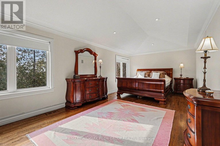 29503146/163-copperwood-street/convent-glen-north/ottawa/ontario/K1C7S3_13