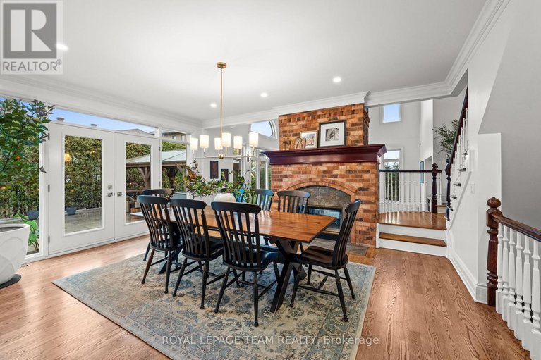 28461194/17-craigmohr-court/craig-henrywoodvale/ottawa/ontario/K2G4P9_12