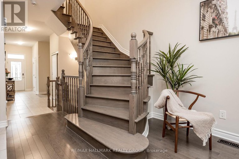 28443105/208-sittelle-private/fallingbrookgardenway-south/ottawa/ontario/K4A1G1_7