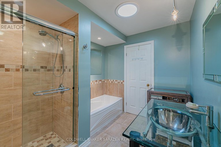 28832273/2-midinah-gate/cedar-hillorchard-estates/ottawa/ontario/K2R1B7_40