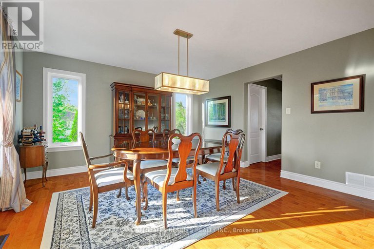 28318962/117-scottwood-grove/dunrobin-shores/ottawa/ontario/K0A1T0_21