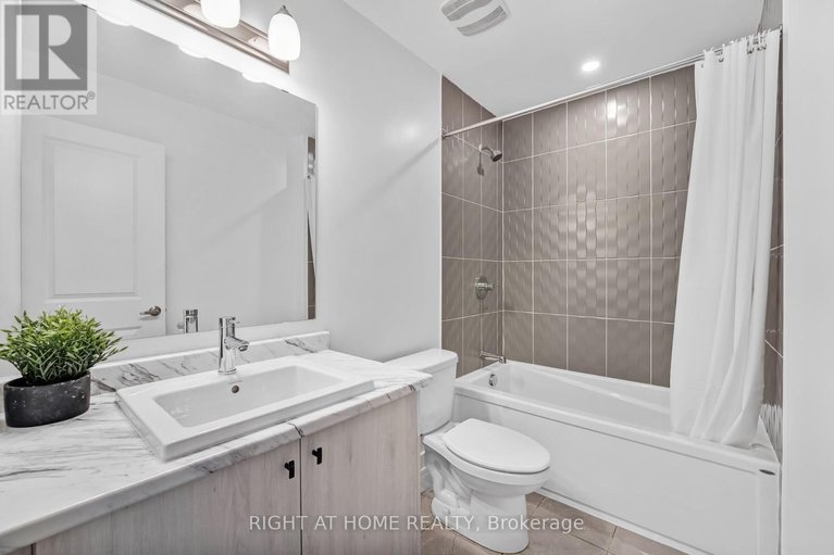 29562226/556-tahoe-heights/leitrim/ottawa/ontario/K1T0X5_34