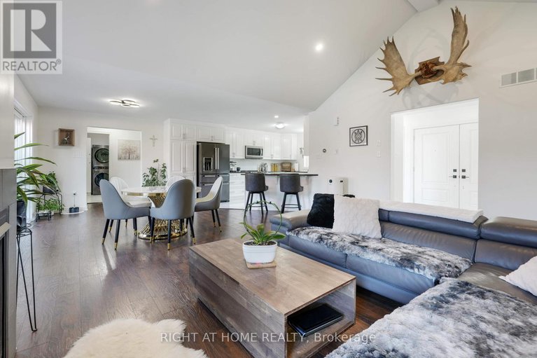 28855030/8833-copeland-road/btwn-franktown-rd-fallowfield-rd/ottawa/ontario/K0A1B0_7