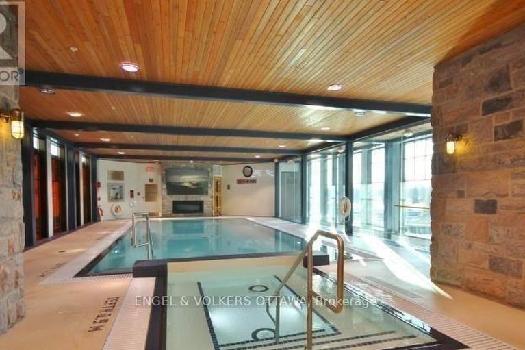 29337561/1802-15-st-andrew-street/brockville/brockville/ontario/K6V0B8_42