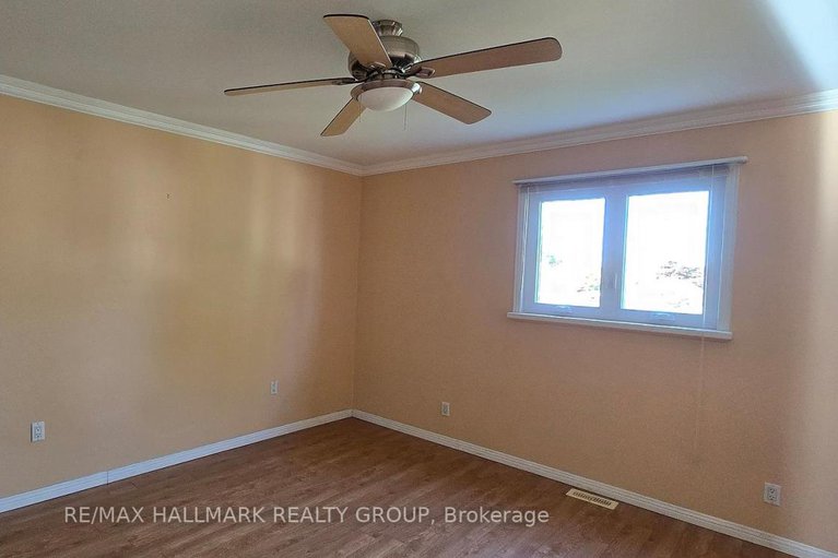 28400251/976-laporte-street/town-of-rockland/clarence-rockland/ontario/K4K1A5_16