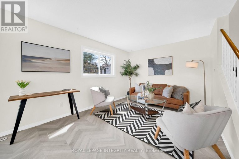 29553910/15-tarquin-crescent/westcliffe-estates/ottawa/ontario/K2H8J7_13