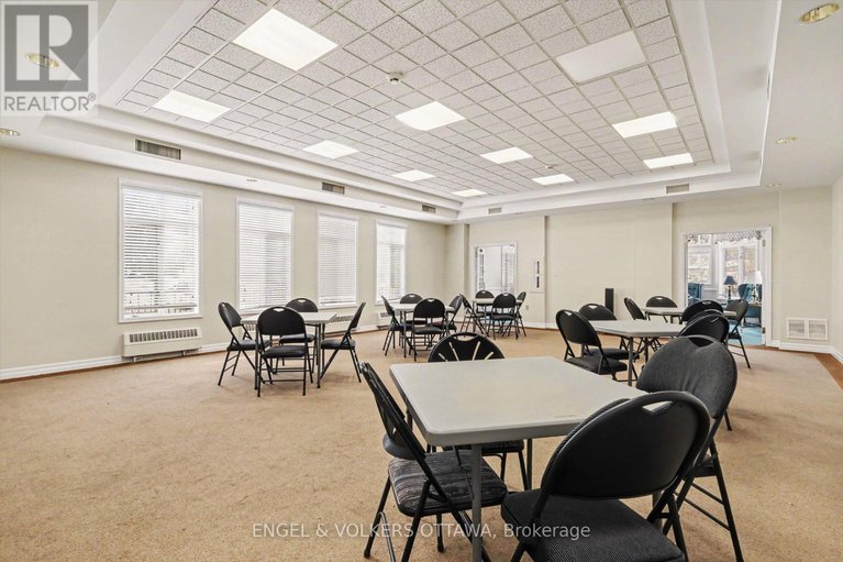 29383001/203-120-darlington-private/hunt-clubwestern-community/ottawa/ontario/K1V0X5_33