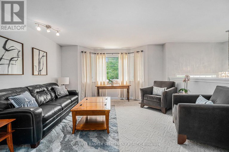 28599878/376-churchill-road/drummondnorth-elmsley-north-elmsley-twp/drummondnorth-elmsley/ontario/K7A4S4_9