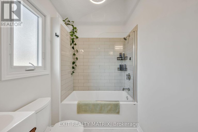28847960/177-hawthorne-avenue/ottawa-east/ottawa/ontario/K1S0B4_23