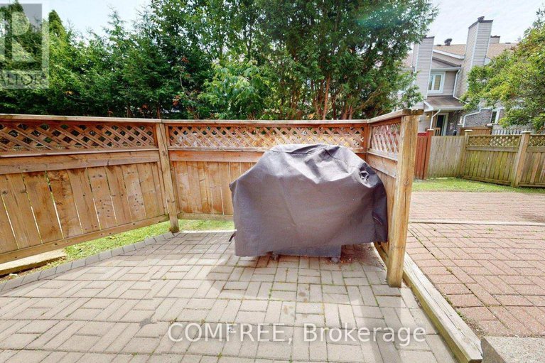 28543970/4-4-waterfall-lane/westcliffe-estates/ottawa/ontario/K2H9M9_13