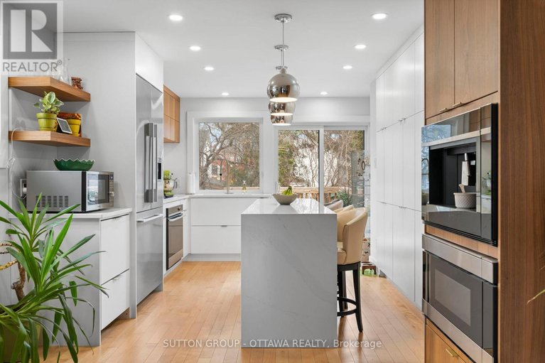 29613583/81-armstrong-street/hintonburg/ottawa/ontario/K1Y2V6_16