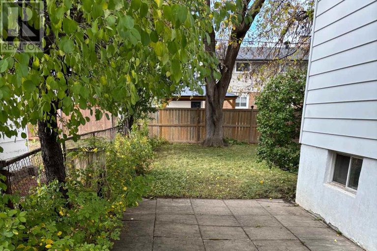 29085138/2527-needham-crescent/brookfield-gardens/ottawa/ontario/K1V6K1_5