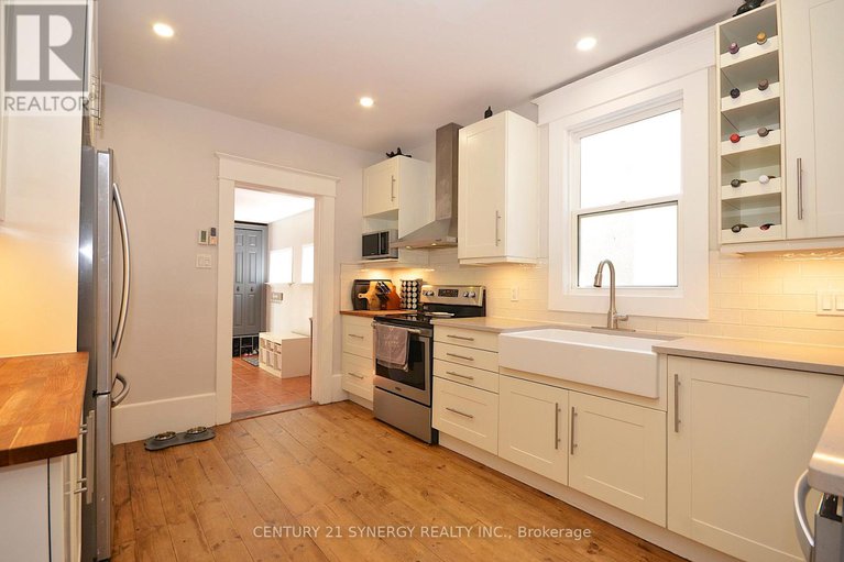 28811238/47-roslyn-avenue/old-ottawa-south/ottawa/ontario/K1S4W2_19