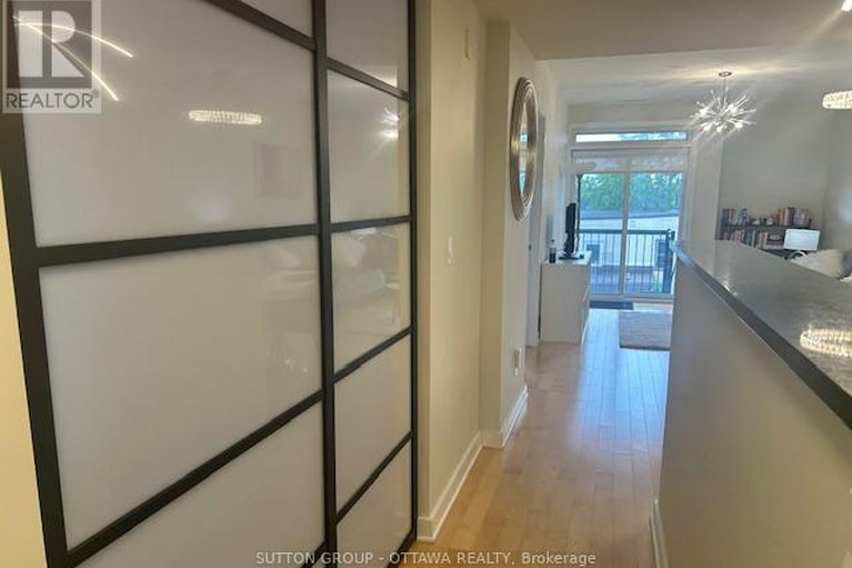 28647619/506-456-king-edward-avenue/sandy-hill/ottawa/ontario/K1N0B4_3