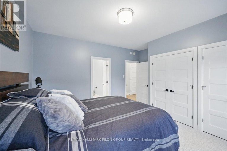 28588517/1243-avignon-street/embrun/russell/ontario/K0A1W0_12