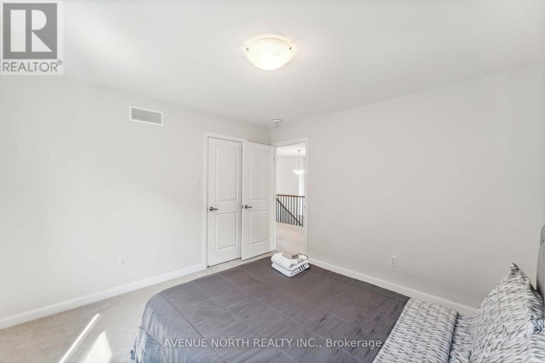 28247633/841-cappamore-drive/half-moon-bay/ottawa/ontario/K2J7C3_21
