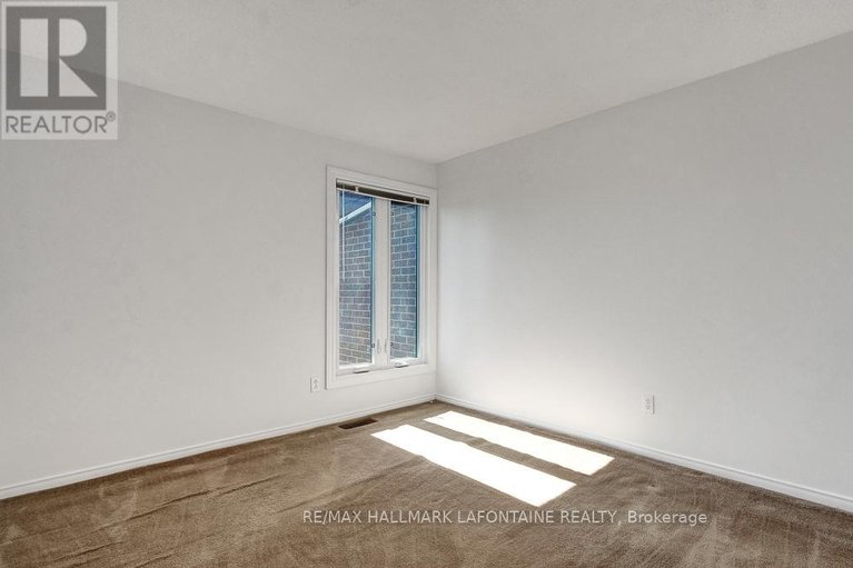 29638874/46-890-cahill-drive-w/hunt-club/ottawa/ontario/K1V9A4_19