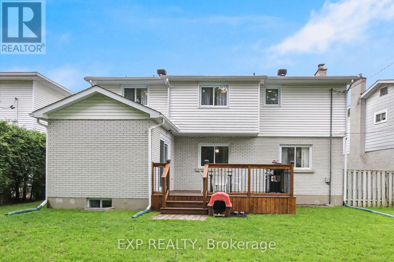 28340674/2001-neepawa-avenue/carlingwood/ottawa/ontario/K2A3L4_10