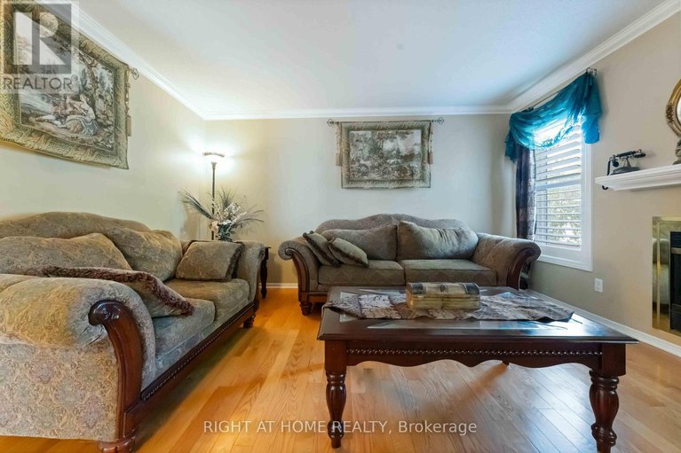 29202080/160-grassy-plains-drive/emerald-meadowstrailwest/ottawa/ontario/K2M2S1_7