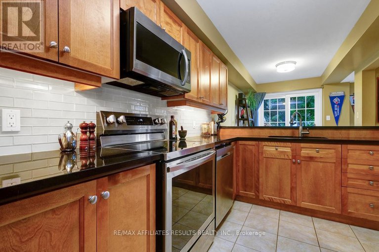 28577158/310-silbrass-private/stonebridge/ottawa/ontario/K2J5M5_12