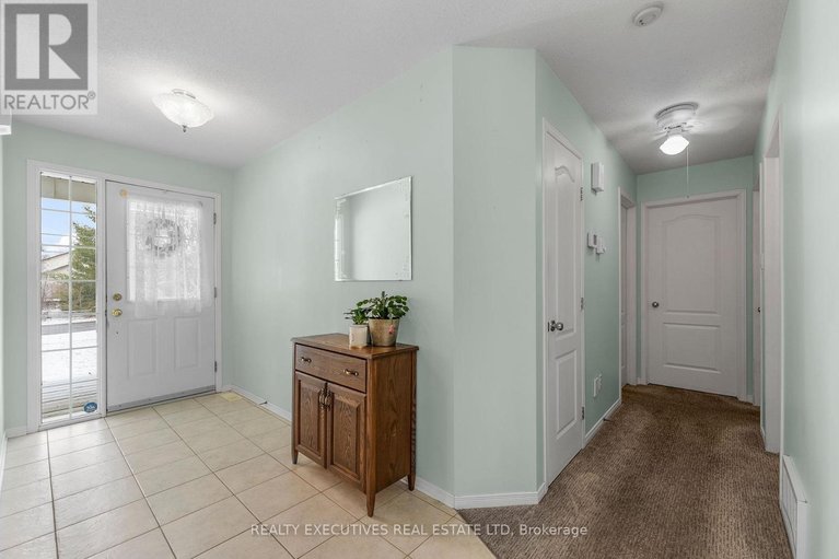 29585444/7854-morningside-avenue/vernon/ottawa/ontario/K0A3J0_2