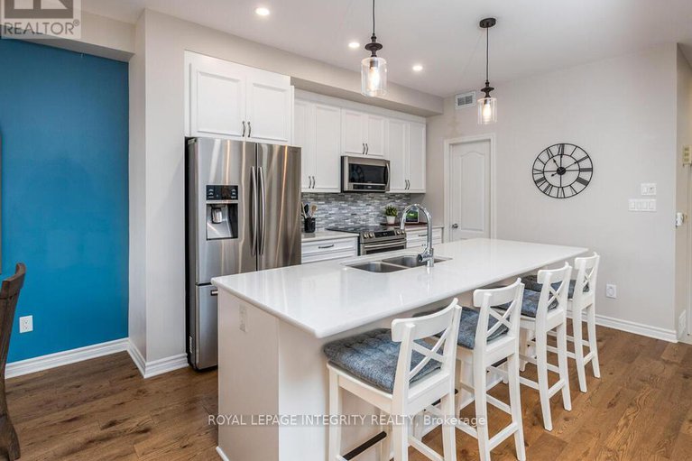 29027119/633-cartographe-street/camelot/ottawa/ontario/K4A1B6_17