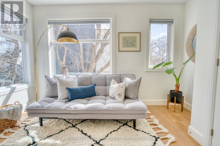 29579172/103a-stirling-avenue/hintonburg/ottawa/ontario/K1Y1P9_25