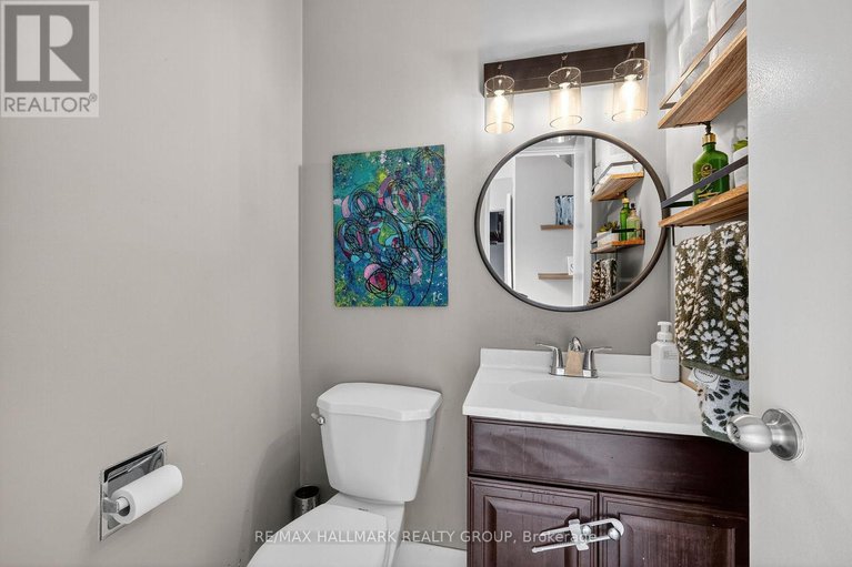 28929560/1821-brousseau-crescent/chateauneuf/ottawa/ontario/K1C2Y5_20